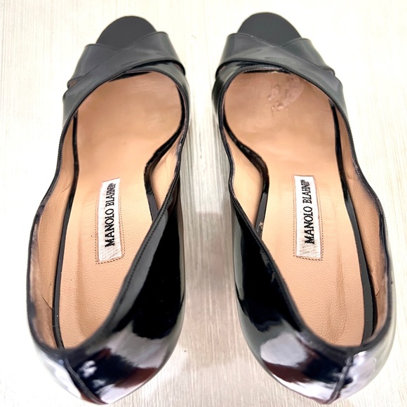 Manolo Blahnik Black Patent leather M-Puspapi  size 37.5  (7.5) - Picture 6 of 10